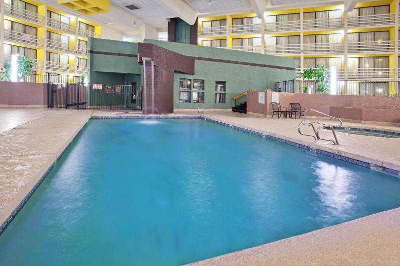 Four Points By Sheraton Phoenix North Facilités photo